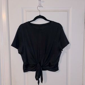 Lululemon || time to restore short sleeve